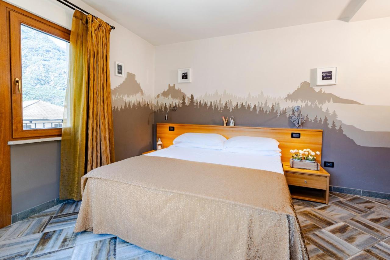 Hotel&Restaurant Armanac De Toubie Arnad Bagian luar foto