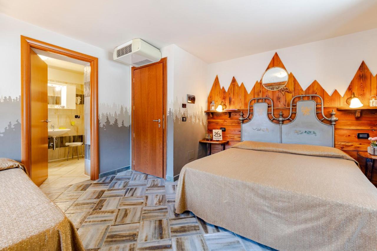 Hotel&Restaurant Armanac De Toubie Arnad Bagian luar foto